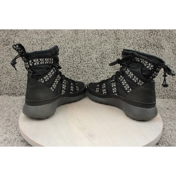 Nike Roshe Run Hi Womens 9 Black Gray Suede Winter Boots Outdoor Warm - Picture 5 of 7